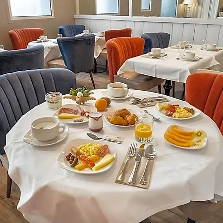 America Hotel