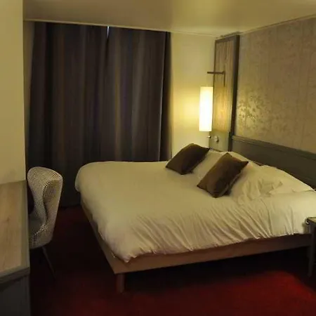 America Hotell 4*