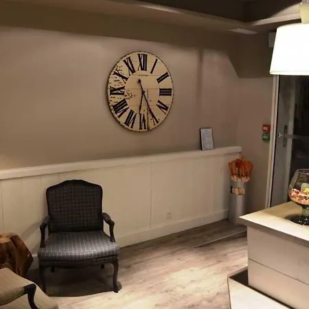 America Hotell 4*