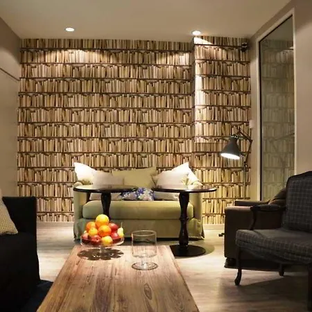 America Hotell 4*