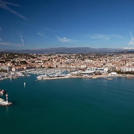 America Cannes